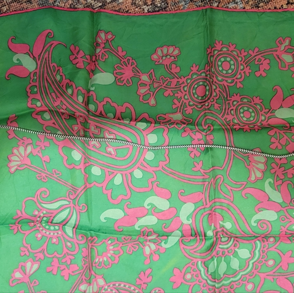 Vintage very Versace vibe pure silk scarf pink and green 23" square